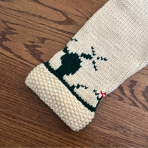 Vintage Cream Cardigan with Colorful Patterns - Picture 12 of 14